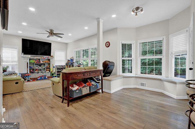 3960 Oak Park Drive, Suwanee, GA 30024