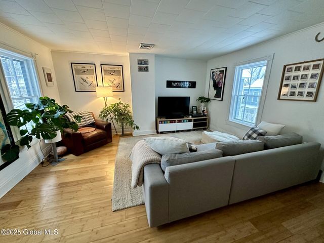 305 Nelson Avenue 2, Saratoga Springs, NY 12866