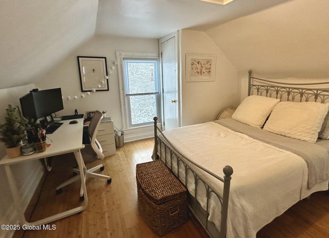 305 Nelson Avenue 2, Saratoga Springs, NY 12866