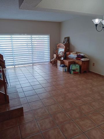 14345 SW 57th Ln 5-14, Miami, FL 33183