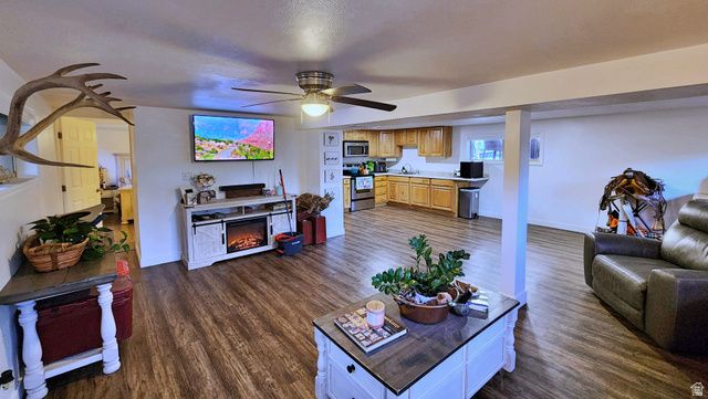 315 E JENSEN LN, Sterling, UT 84665