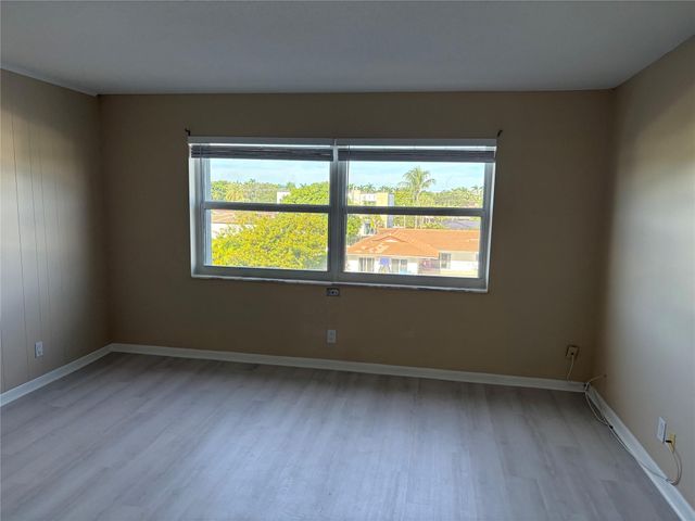 2829 NE 33RD CT 304, Fort Lauderdale, FL 33306