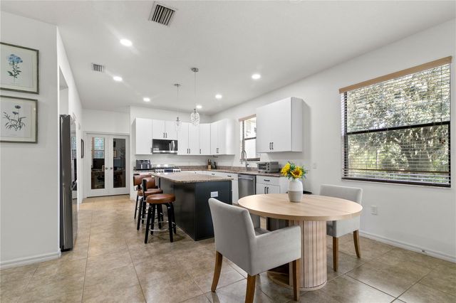 7931 HAMPTON LAKE DRIVE, Tampa, FL 33647