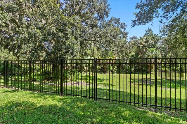 7931 HAMPTON LAKE DRIVE, Tampa, FL 33647