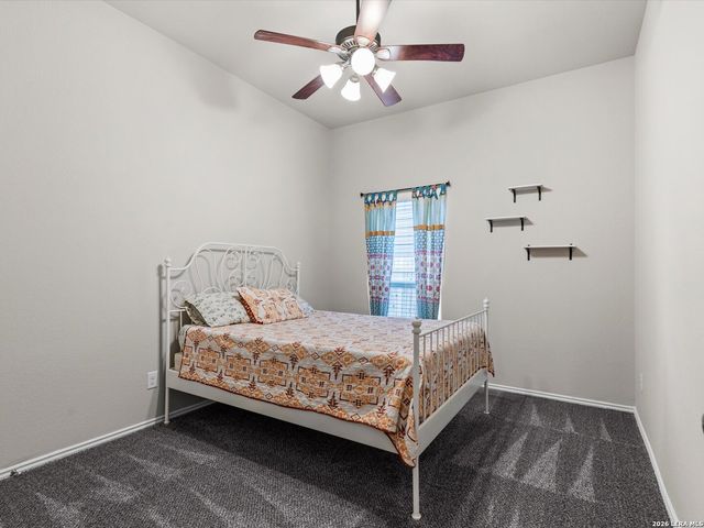 217 SPLIT RAIL DR, San Marcos, TX 78666
