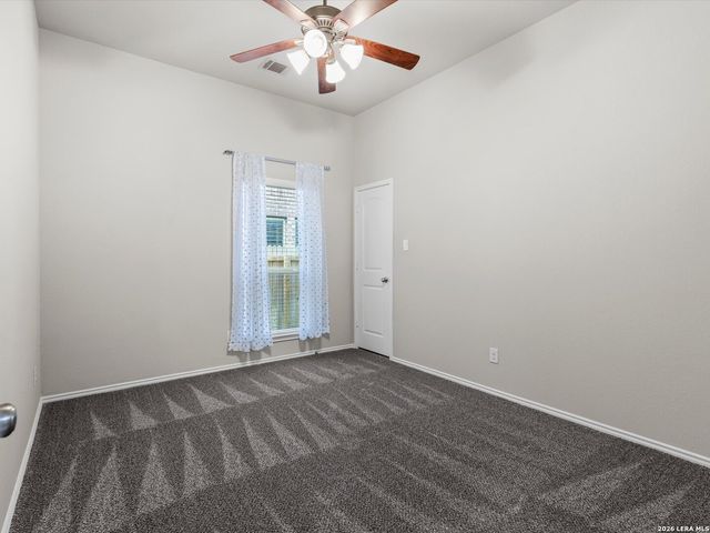 217 SPLIT RAIL DR, San Marcos, TX 78666