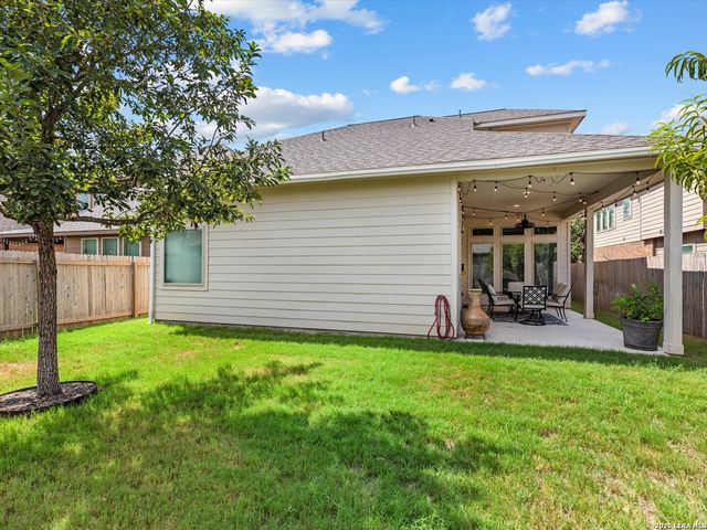 217 SPLIT RAIL DR, San Marcos, TX 78666