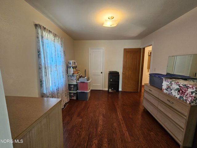 655 Clinton Court, Findlay, OH 45840