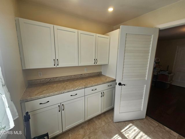 655 Clinton Court, Findlay, OH 45840