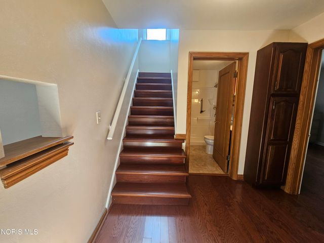 655 Clinton Court, Findlay, OH 45840