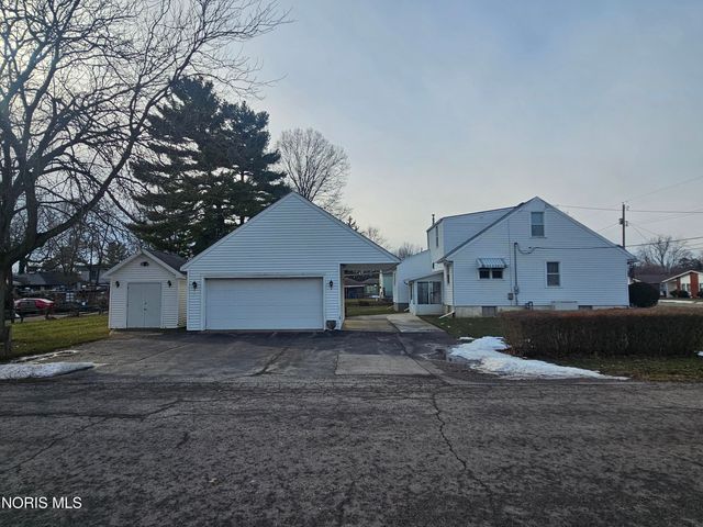 655 Clinton Court, Findlay, OH 45840