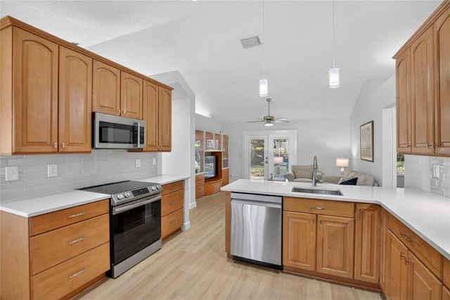 3312 SILVERPOND DRIVE, Plant City, FL 33566