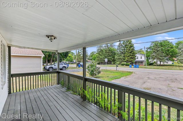 6261 Andersonville Road, Waterford Charter Township, MI 48329