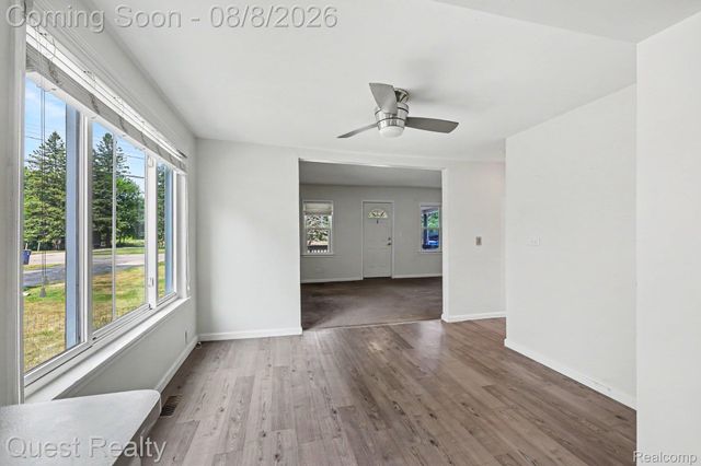 6261 Andersonville Road, Waterford Charter Township, MI 48329