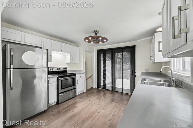 6261 Andersonville Road, Waterford Charter Township, MI 48329