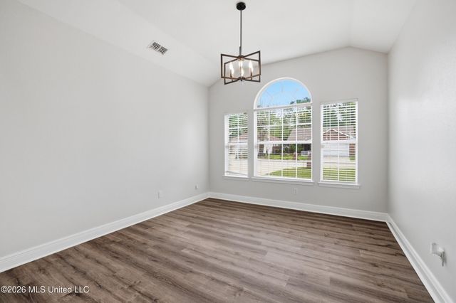 11047 Oakcrest Drive, D'iberville, MS 39540