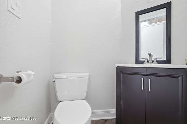 11047 Oakcrest Drive, D'iberville, MS 39540