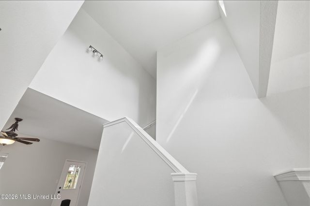 11047 Oakcrest Drive, D'iberville, MS 39540