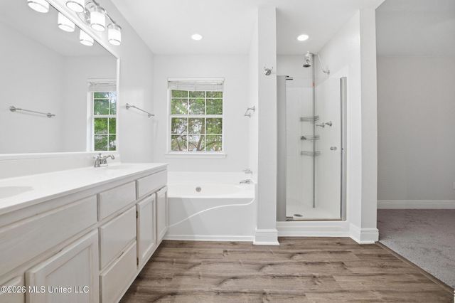 11047 Oakcrest Drive, D'iberville, MS 39540