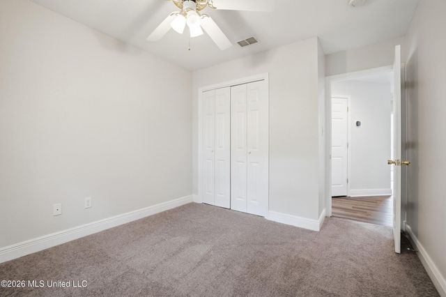 11047 Oakcrest Drive, D'iberville, MS 39540