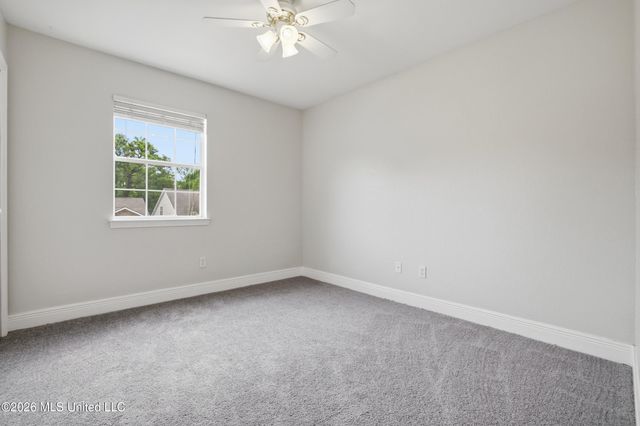 11047 Oakcrest Drive, D'iberville, MS 39540