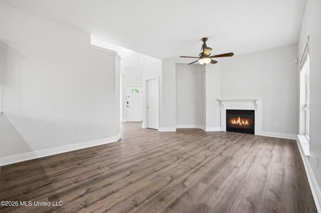 11047 Oakcrest Drive, D'iberville, MS 39540