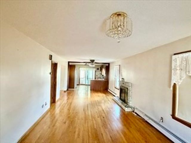 18 Driscoll St, Peabody, MA 01960