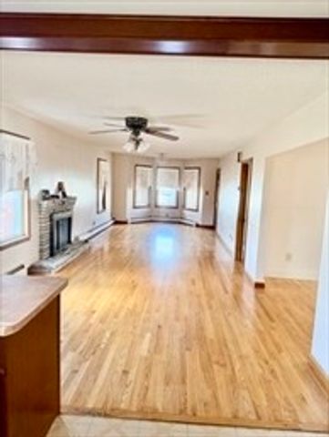 18 Driscoll St, Peabody, MA 01960