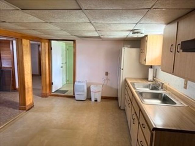 18 Driscoll St, Peabody, MA 01960