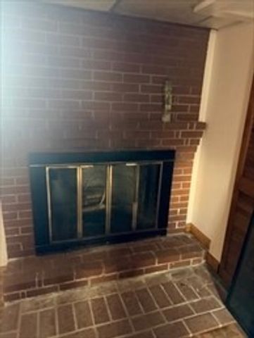 18 Driscoll St, Peabody, MA 01960