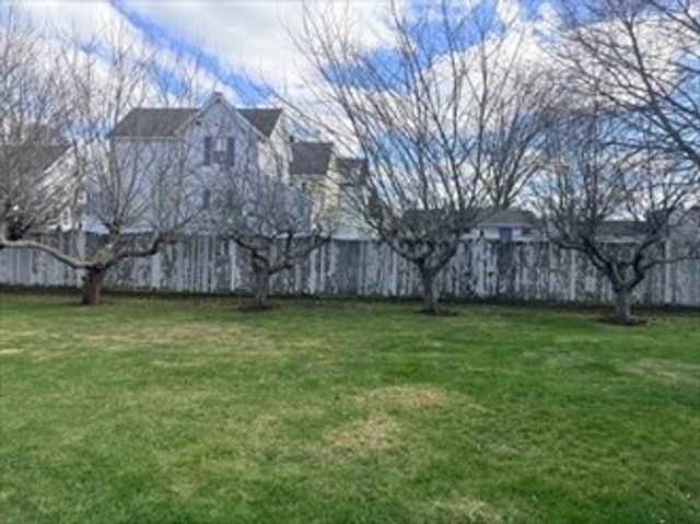 18 Driscoll St, Peabody, MA 01960