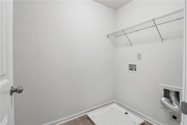 903 Hollytree Place, Acworth, GA 30102