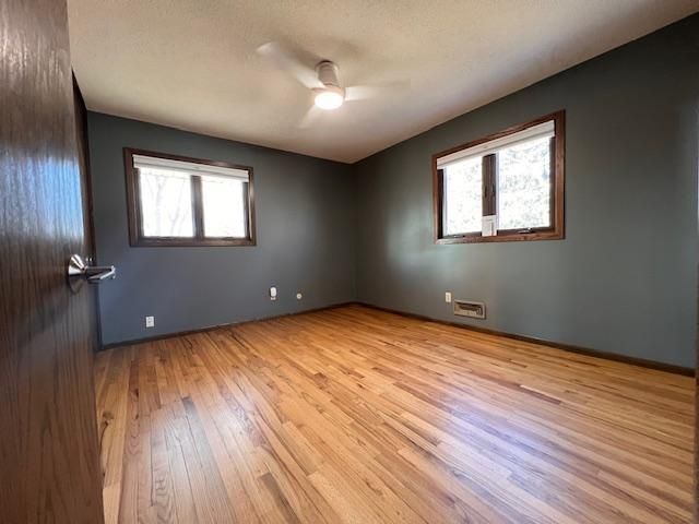 8500 Isle Avenue S, Cottage Grove, MN 55016