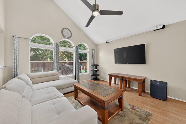 1618 Mentone DR, Round Rock, TX 78664