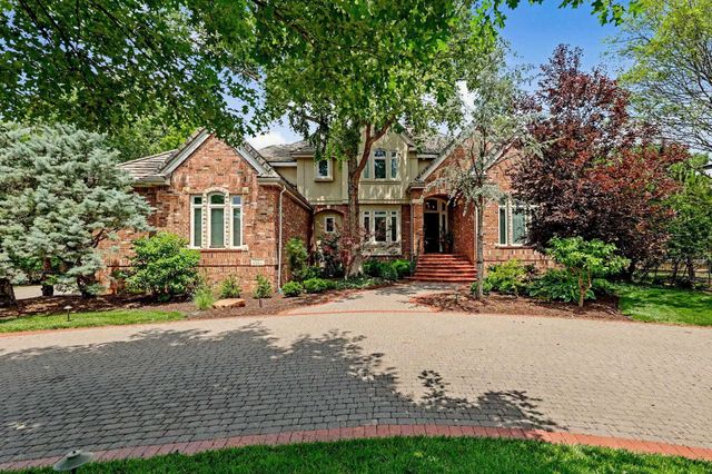 8304 E Bridlewood, Wichita, KS 67206