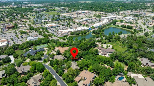 8304 E Bridlewood, Wichita, KS 67206