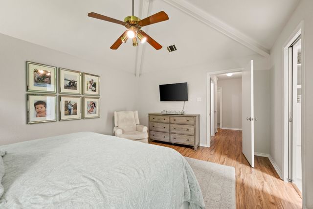 2141 N Aspenwood Drive, Grapevine, TX 76051