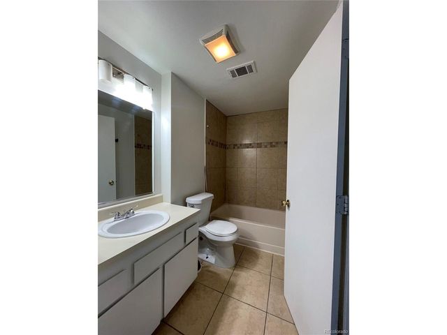 16485 E 17th Pl D, Aurora, CO 80011