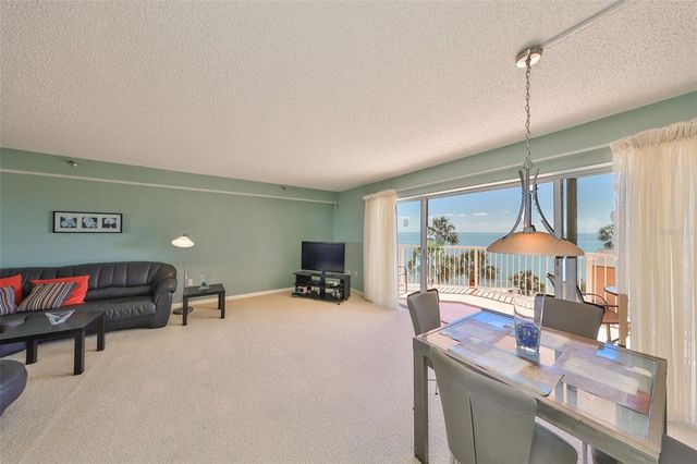 7430 SUNSHINE SKYWAY LANE S 403, St Petersburg, FL 33711