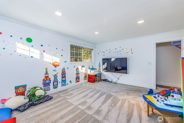 10648 NE 47th Place, Kirkland, WA 98033