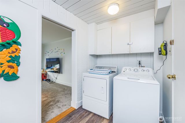 10648 NE 47th Place, Kirkland, WA 98033