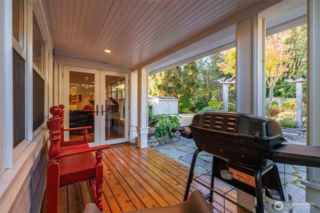 10648 NE 47th Place, Kirkland, WA 98033