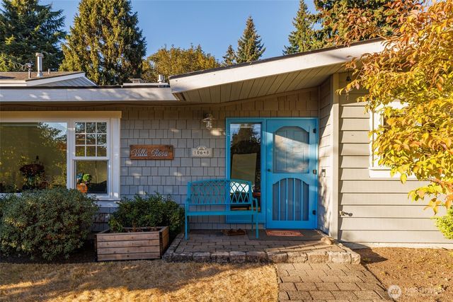 10648 NE 47th Place, Kirkland, WA 98033