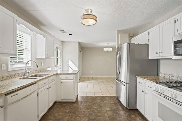 29 Alston Lane SW, Marietta, GA 30060