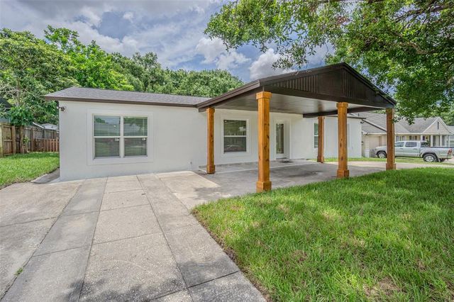 7327 EGYPT LAKE DRIVE, Tampa, FL 33614