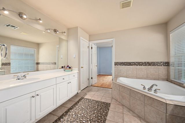 2725 Cedar Springs PL, Round Rock, TX 78681