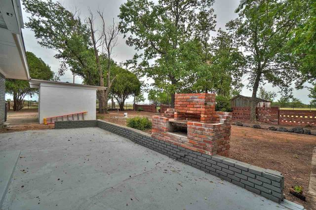 2801 SE Lee Blvd, Lawton, OK 73501