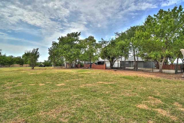 2801 SE Lee Blvd, Lawton, OK 73501