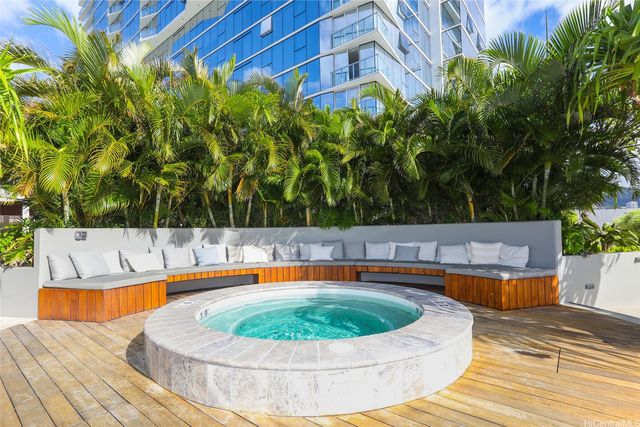 888 Kapiolani Boulevard 3409, Honolulu, HI 96813