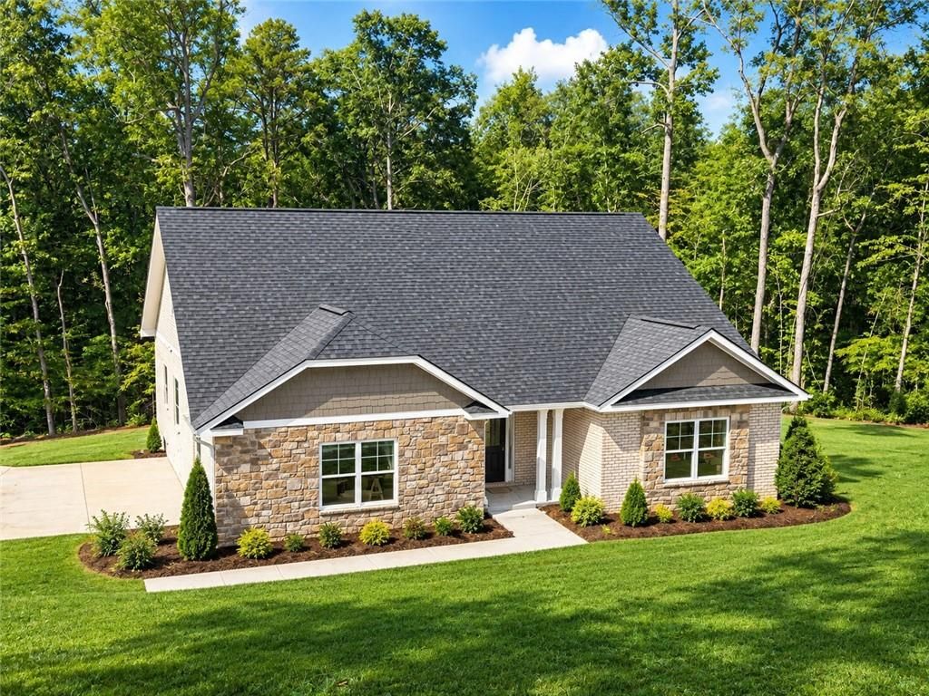 3334 Siena Place, Douglasville, GA 30135